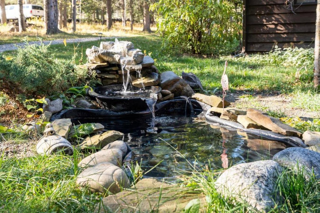 Rustic Cozy Cabin With Hot Tub Bragg Creek 外观 照片